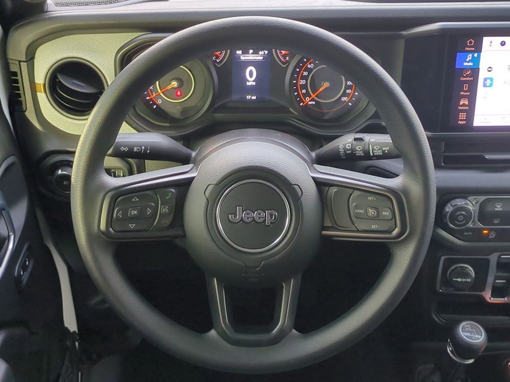 Thumbnail: 2026 Jeep Wrangler - 13
