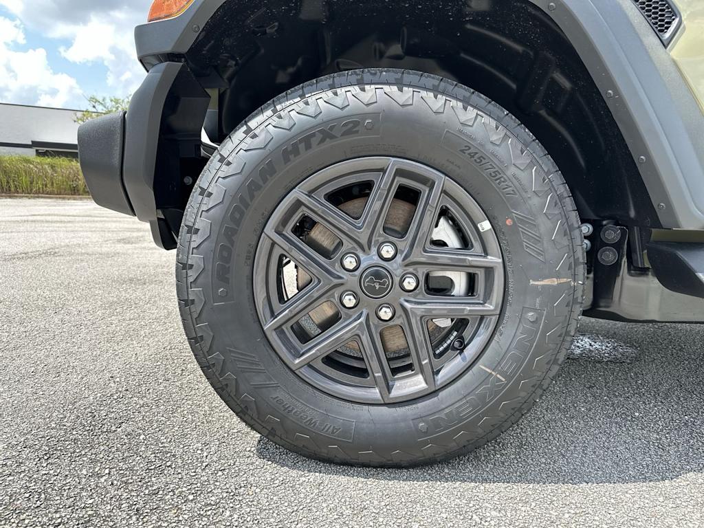 Thumbnail: 2026 Jeep Wrangler - 8