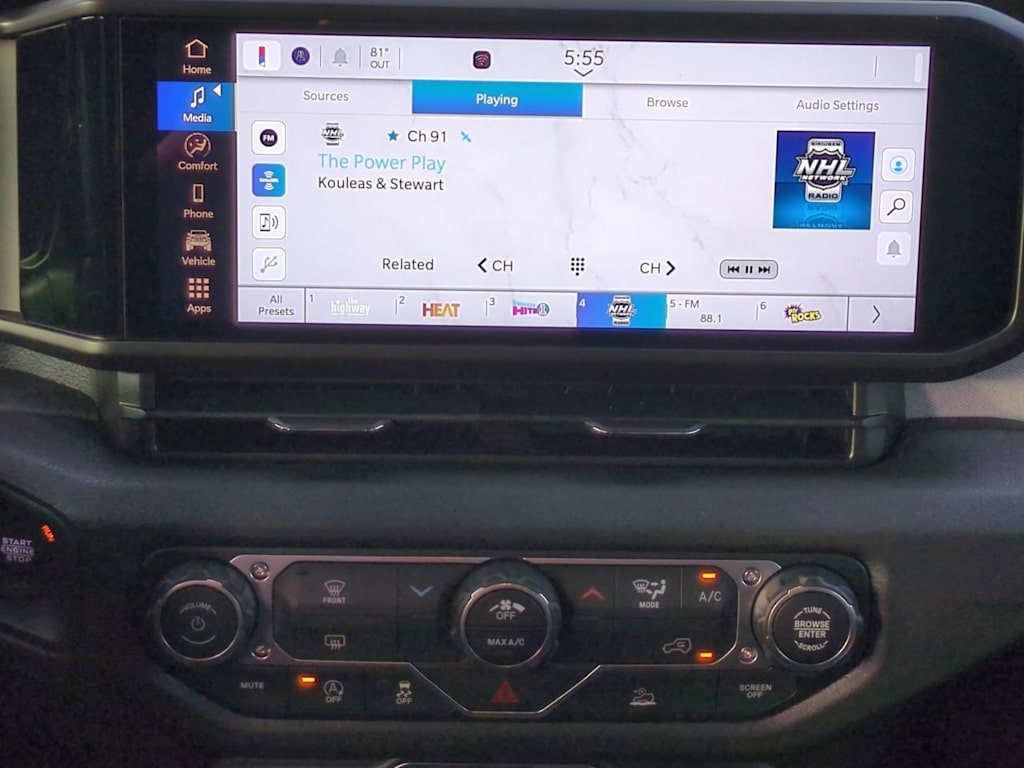 Thumbnail: 2025 Jeep Wrangler - 32