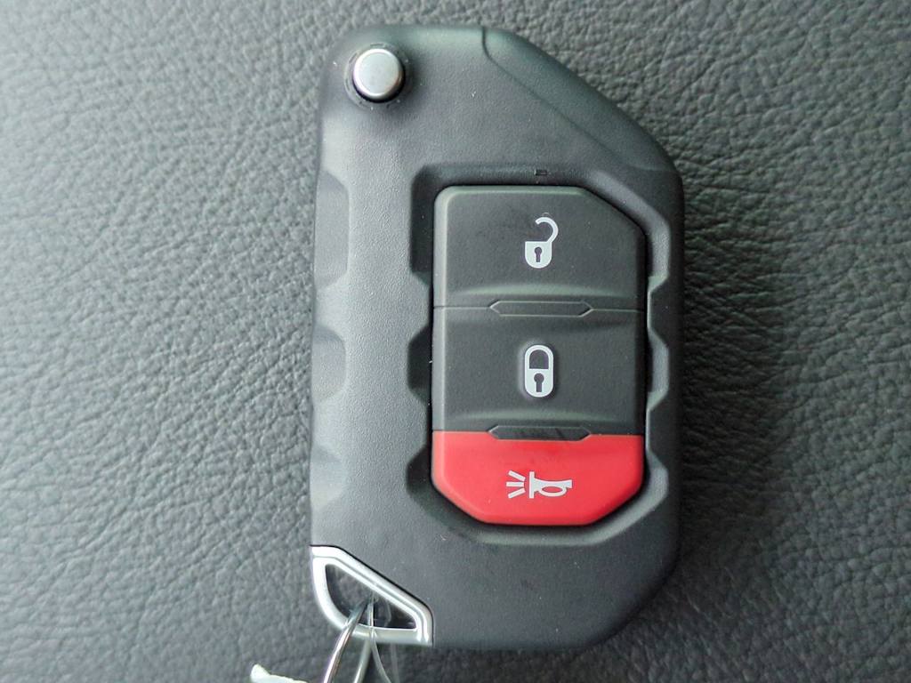 Thumbnail: 2026 Jeep Wrangler - 19