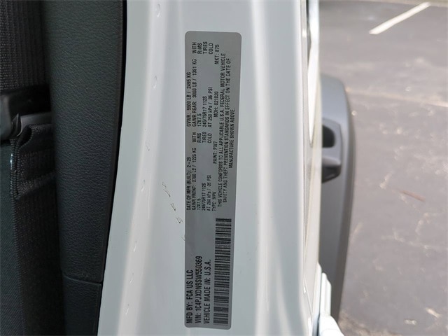 2025 Jeep Wrangler Sport 20