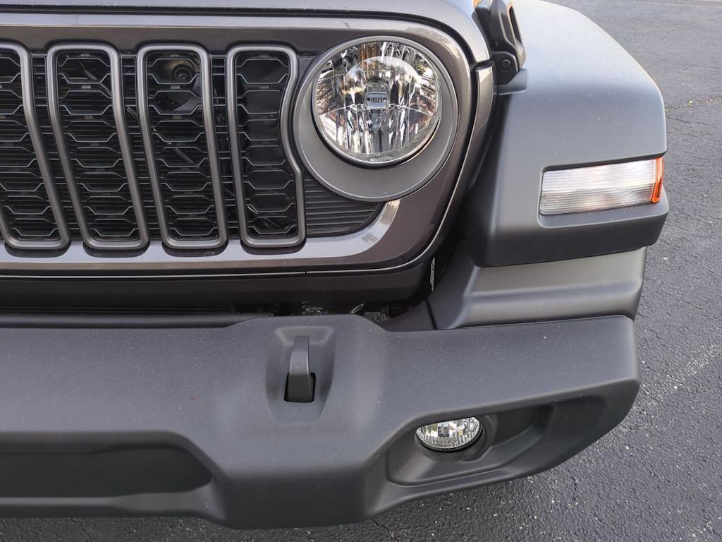 Thumbnail: 2026 Jeep Wrangler - 25