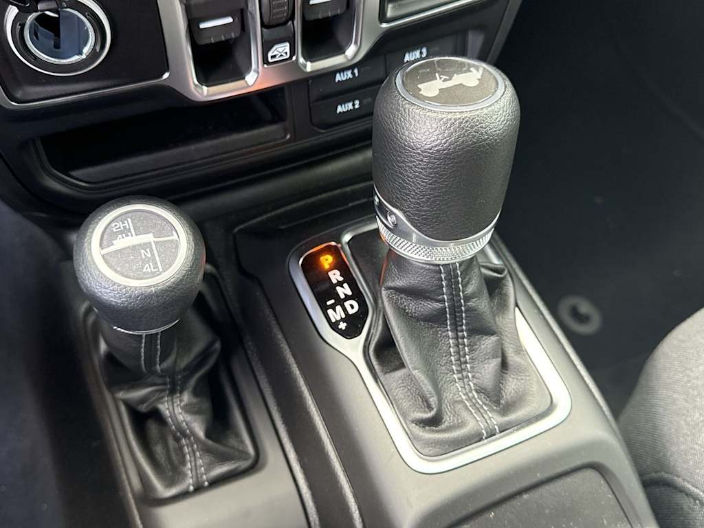 Thumbnail: 2026 Jeep Wrangler - 15