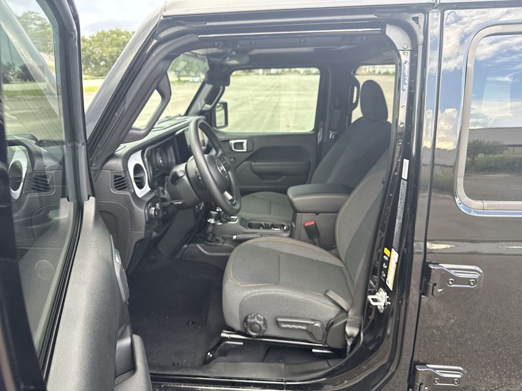 Thumbnail: 2026 Jeep Wrangler - 11