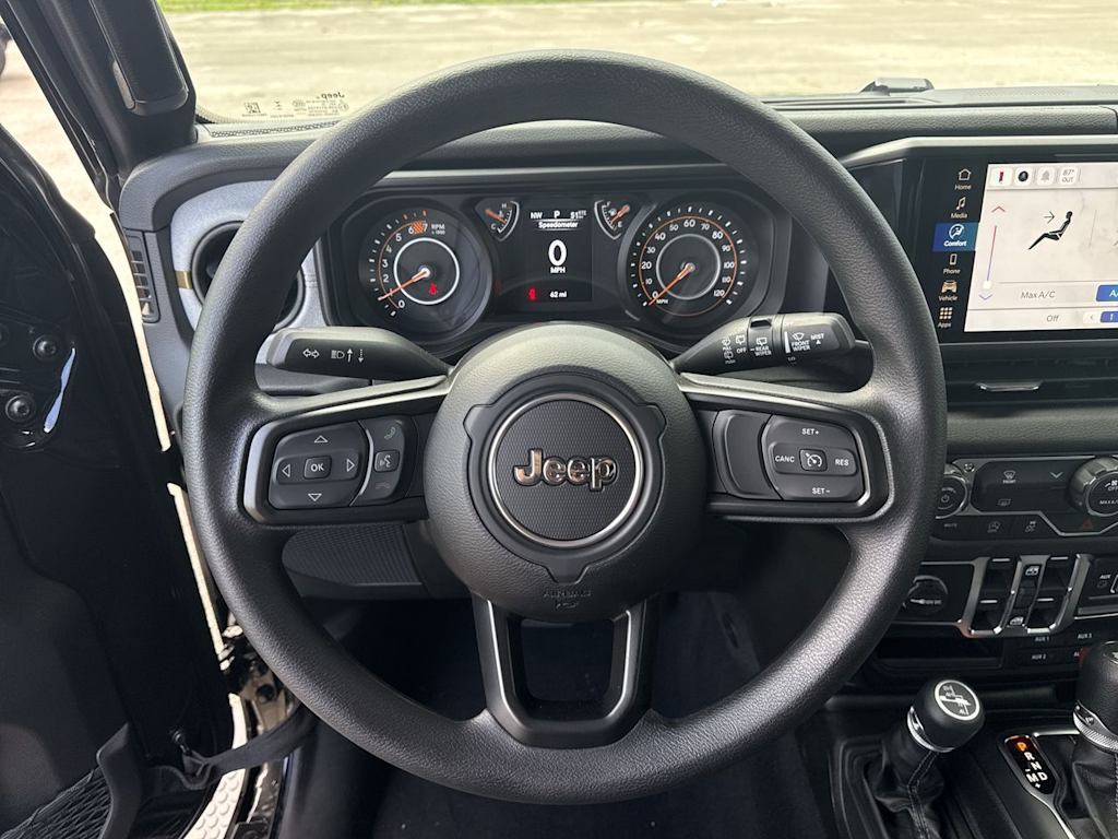Thumbnail: 2026 Jeep Wrangler - 10