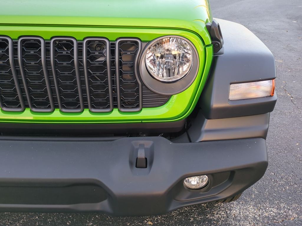 Thumbnail: 2026 Jeep Wrangler - 6