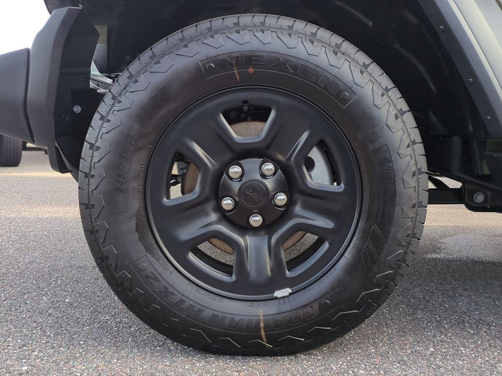 Thumbnail: 2026 Jeep Wrangler - 8