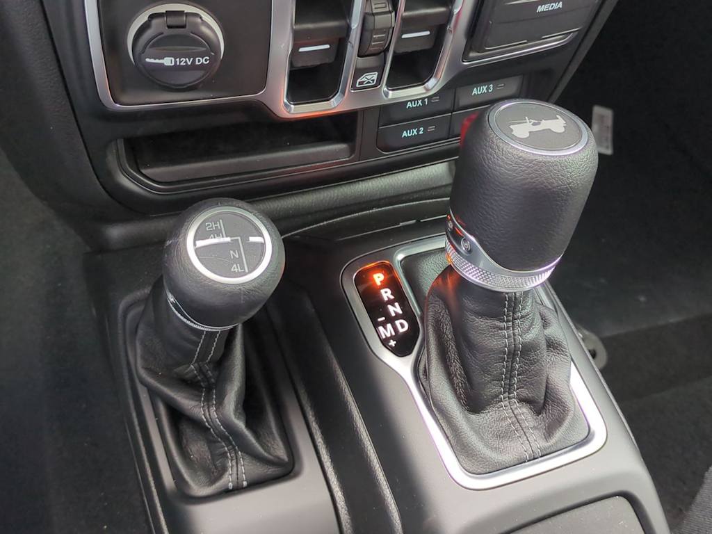 Thumbnail: 2026 Jeep Wrangler - 15