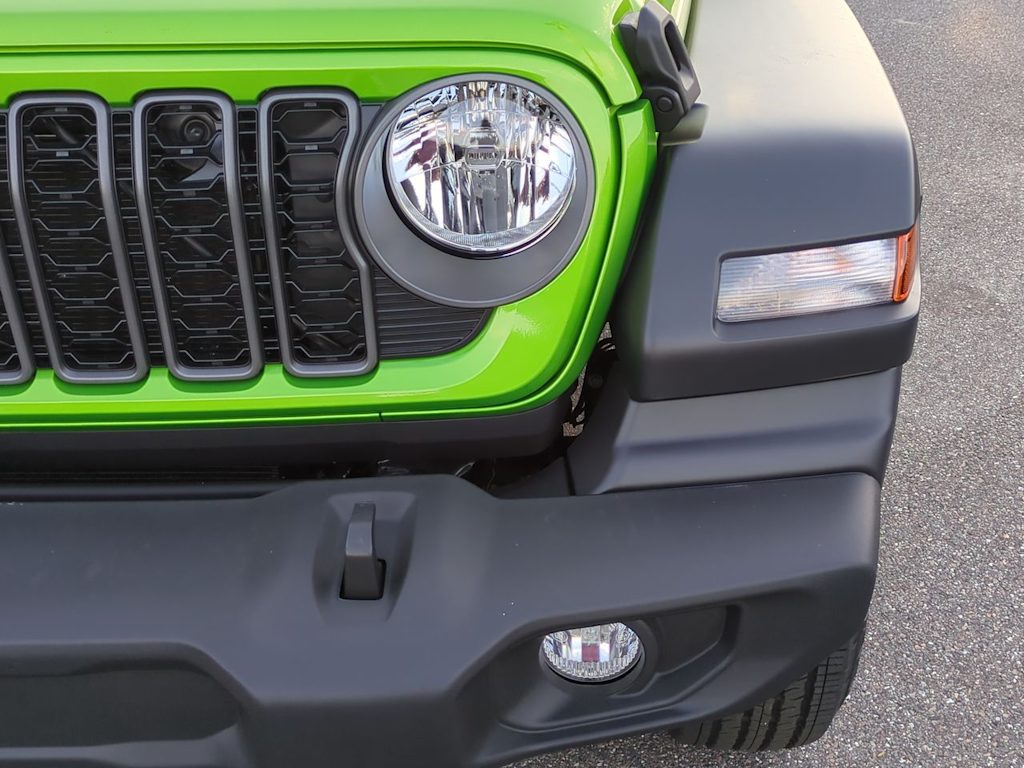 Thumbnail: 2026 Jeep Wrangler - 23