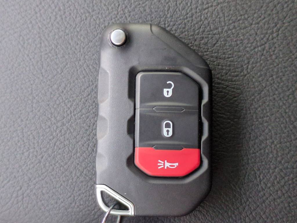 Thumbnail: 2026 Jeep Wrangler - 34