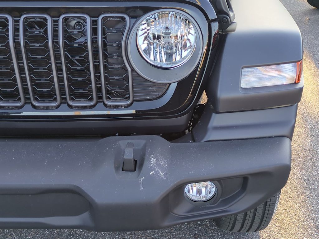 Thumbnail: 2026 Jeep Wrangler - 7