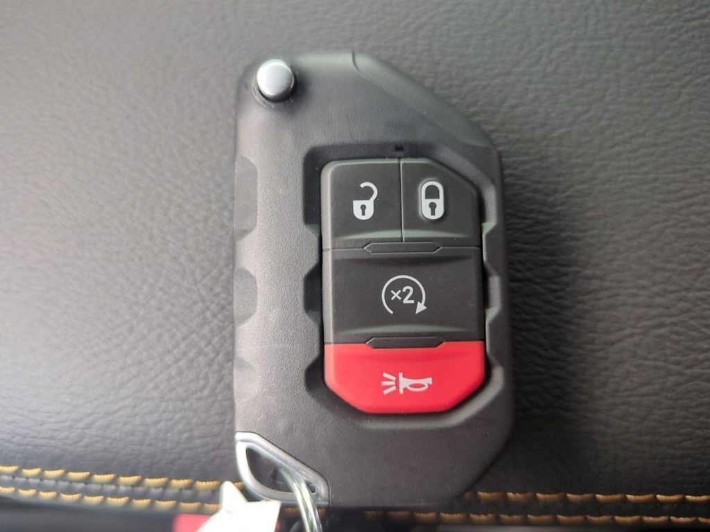 Thumbnail: 2025 Jeep Wrangler - 19