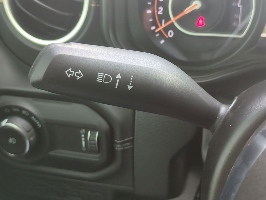 Thumbnail: 2025 Jeep Wrangler - 32