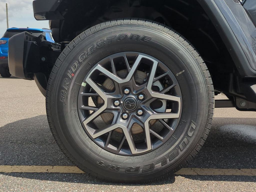 Thumbnail: 2025 Jeep Wrangler - 8