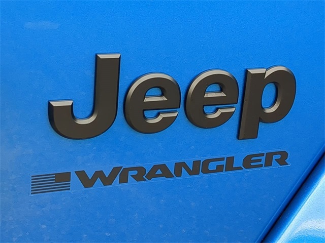 2025 Jeep Wrangler Sahara 7