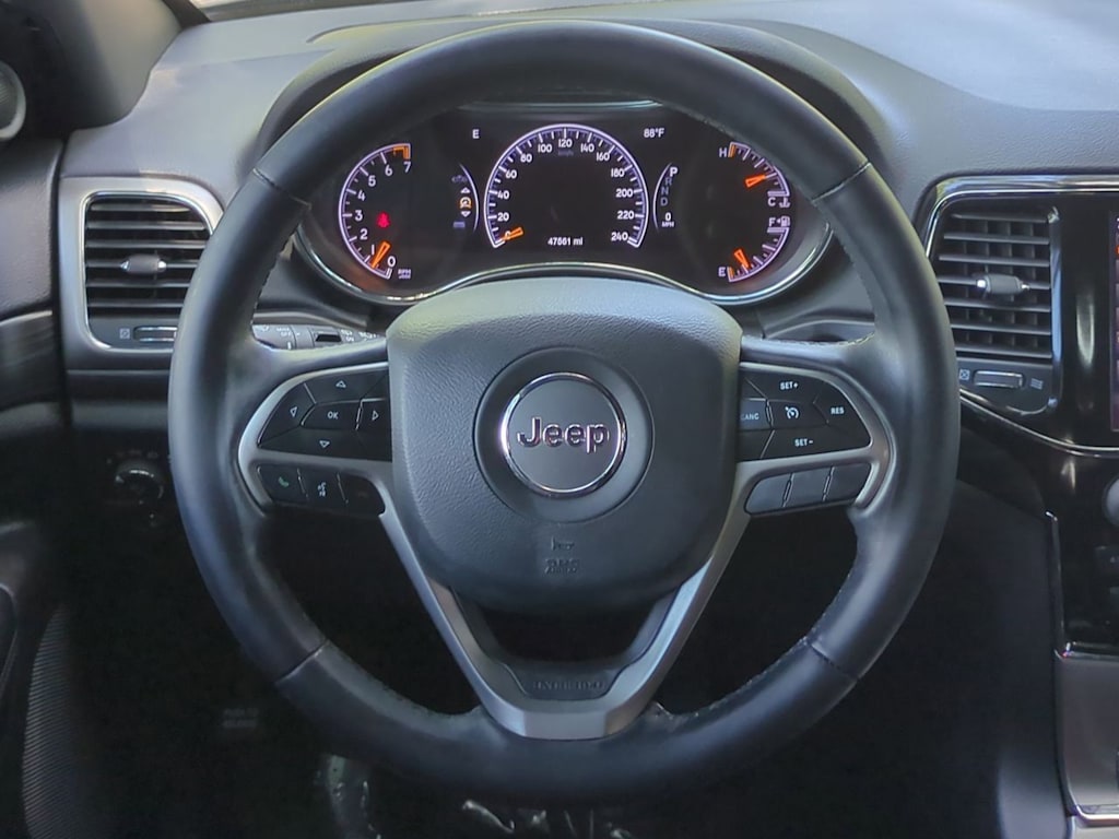 Thumbnail: 2022 Jeep Grand Cherokee - 13