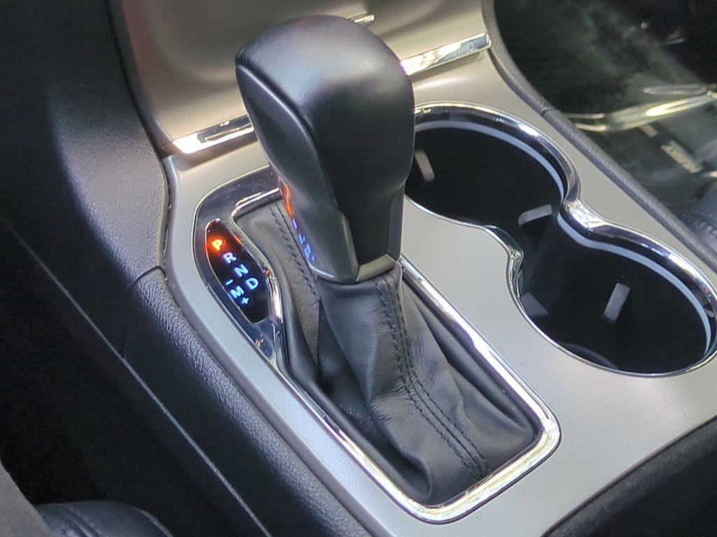 Thumbnail: 2022 Jeep Grand Cherokee - 15