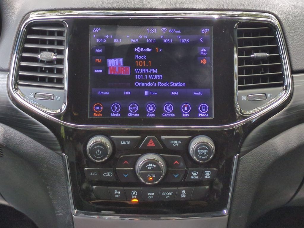 Thumbnail: 2019 Jeep Grand Cherokee - 15