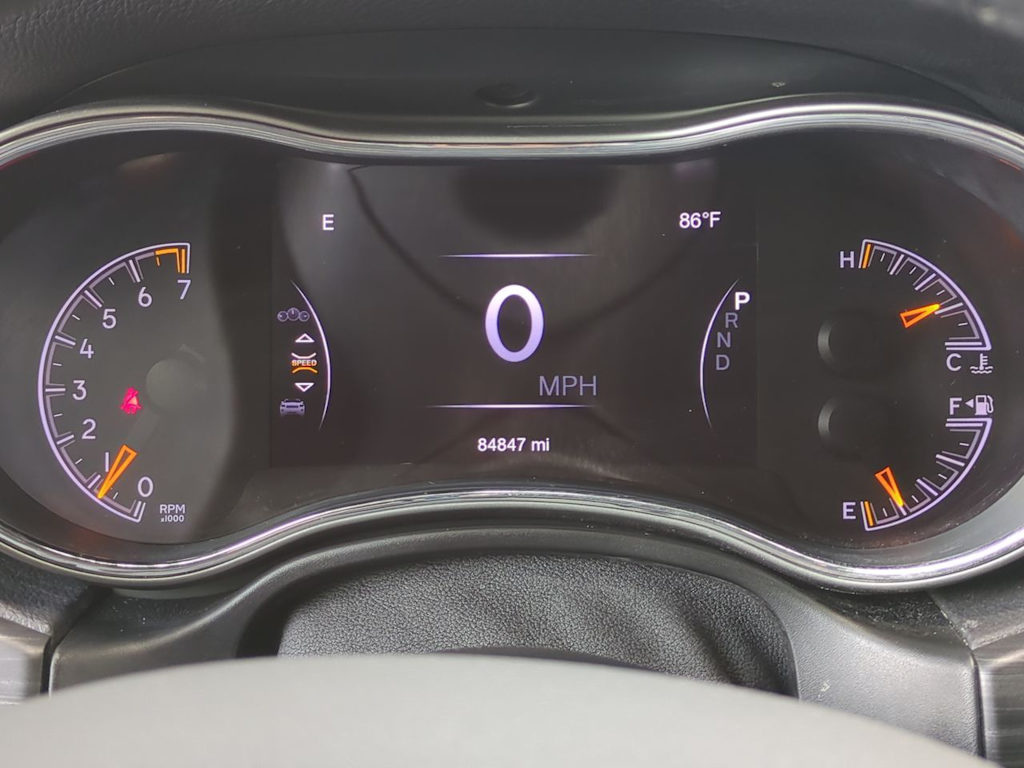 Thumbnail: 2019 Jeep Grand Cherokee - 17