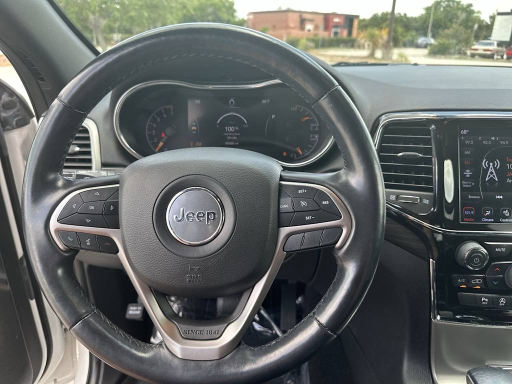 Thumbnail: 2021 Jeep Grand Cherokee - 9