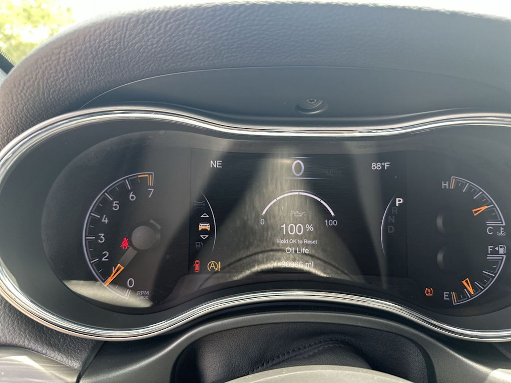 Thumbnail: 2021 Jeep Grand Cherokee - 15