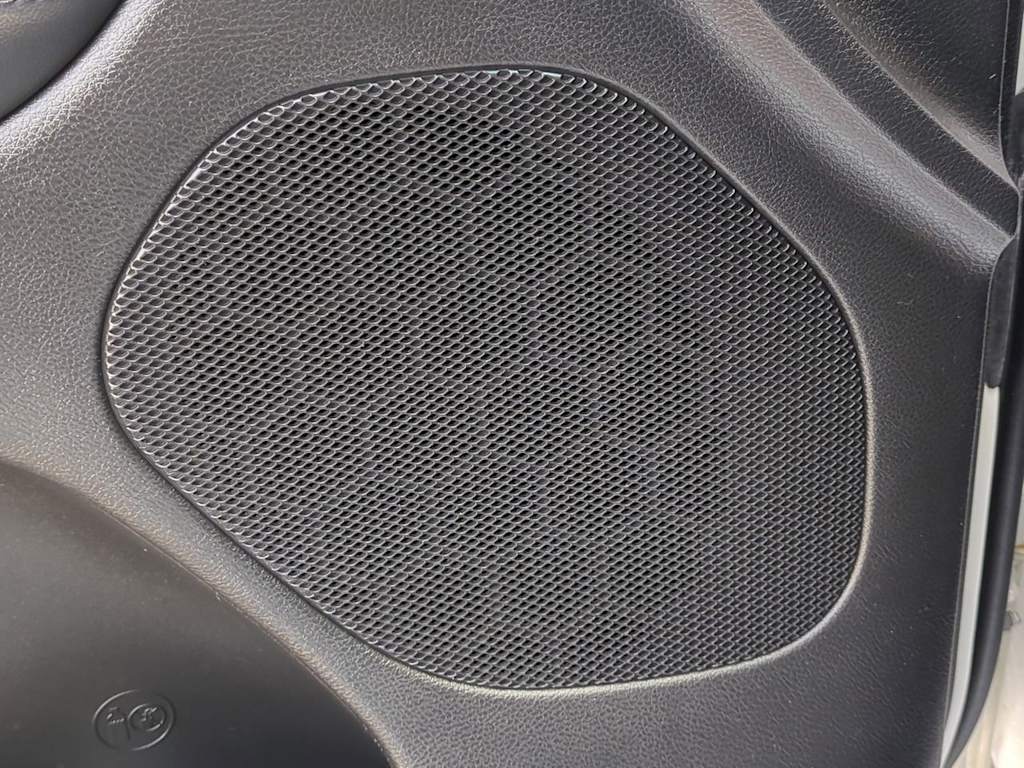 Thumbnail: 2022 Jeep Grand Cherokee - 35