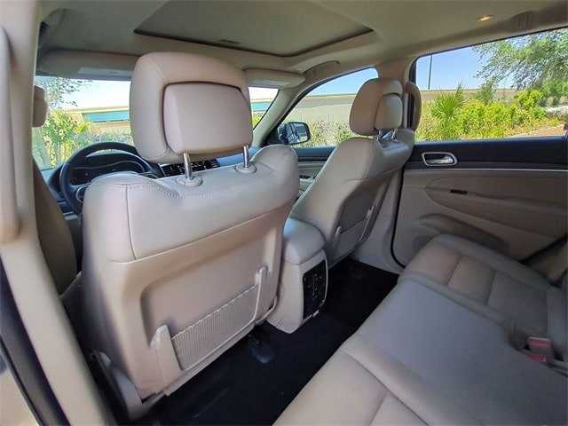 2020 Jeep Grand Cherokee Limited Edition 13