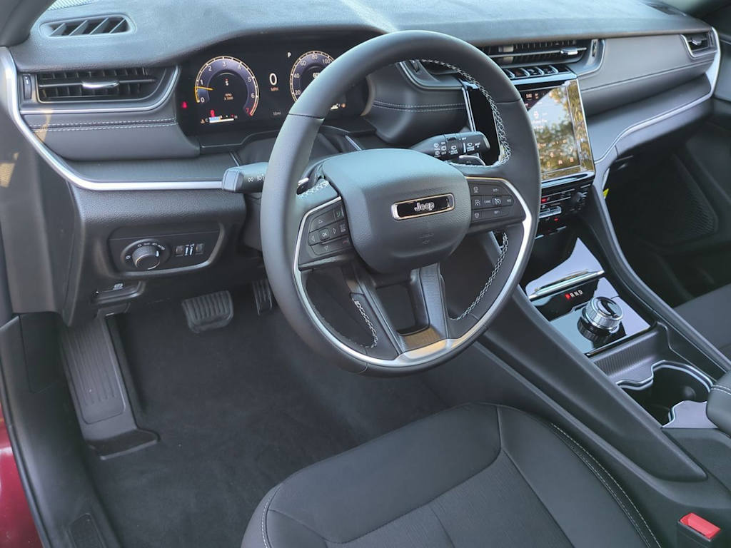 Thumbnail: 2025 Jeep Grand Cherokee - 2