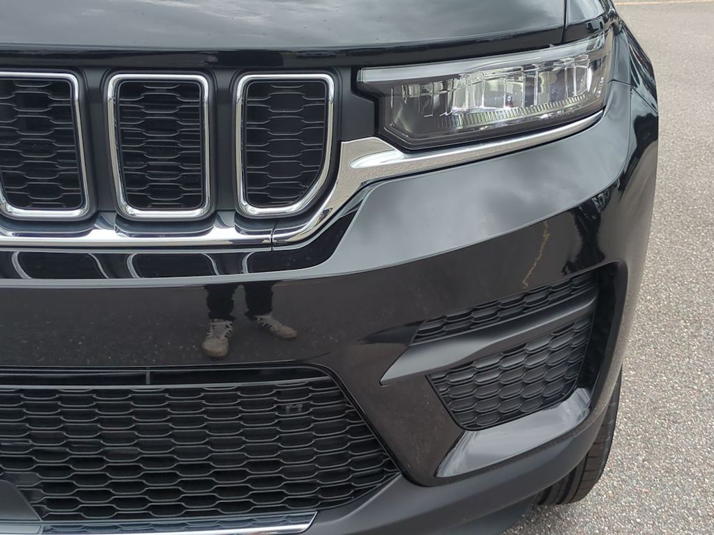 Thumbnail: 2026 Jeep Grand Cherokee - 25