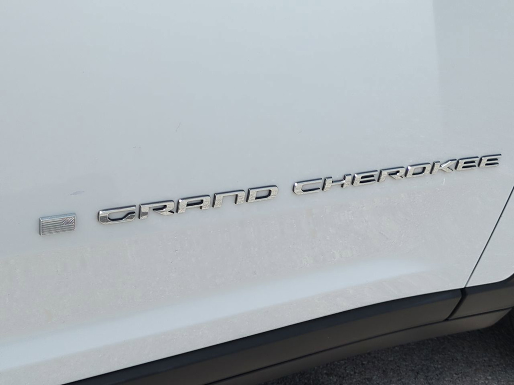 Thumbnail: 2023 Jeep Grand Cherokee - 26
