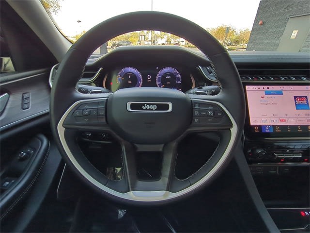 2022 Jeep Grand Cherokee Limited Edition 10