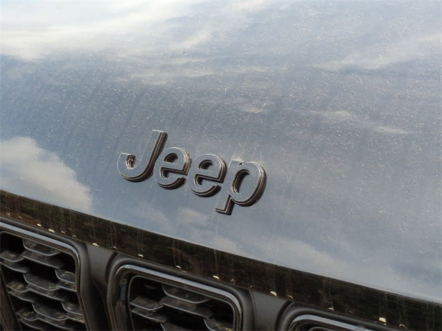 2025 Jeep Grand Cherokee Limited Edition 6