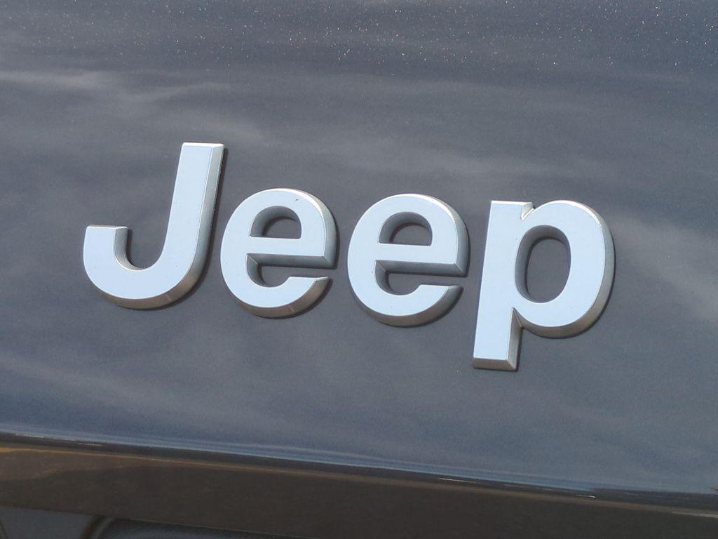 Thumbnail: 2026 Jeep Grand Cherokee - 7