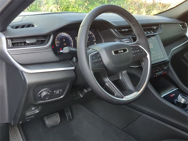 Thumbnail: 2025 Jeep Grand Cherokee - 2