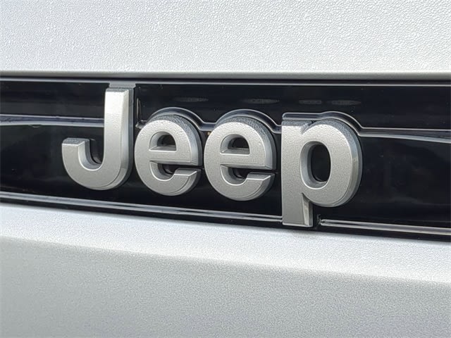 Thumbnail: 2025 Jeep Grand Cherokee - 7