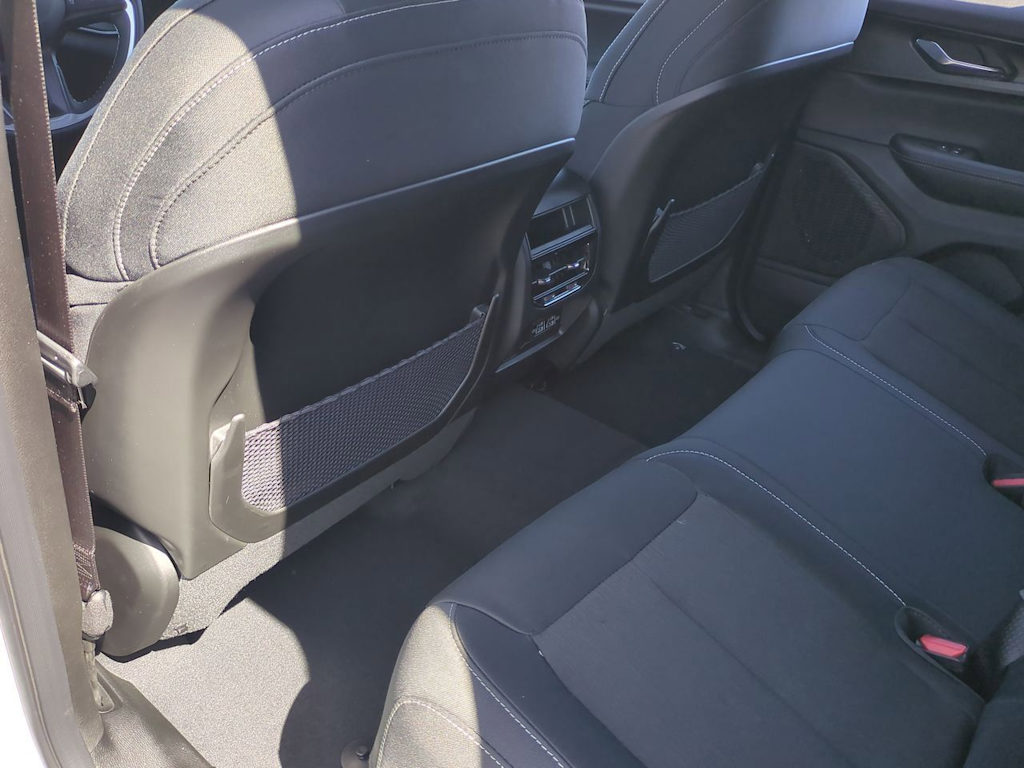 Thumbnail: 2026 Jeep Grand Cherokee - 11