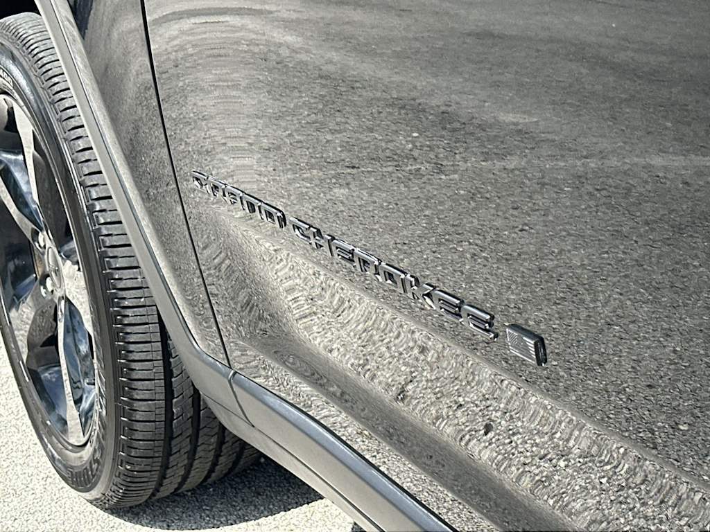 Thumbnail: 2025 Jeep Grand Cherokee - 20
