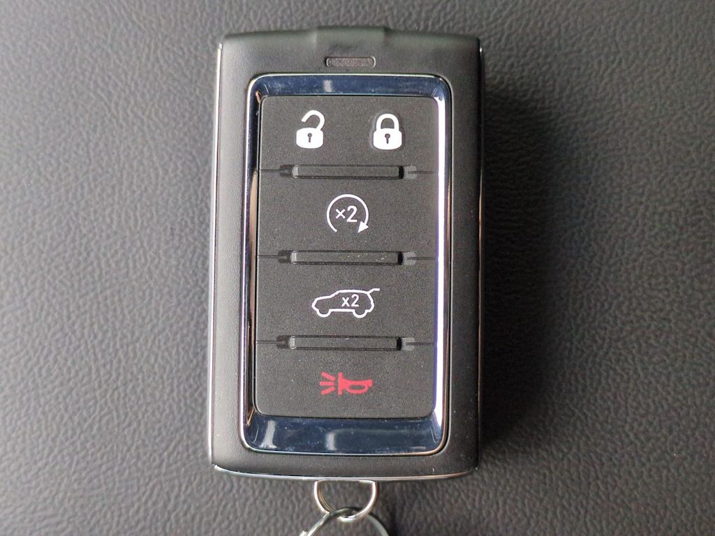 Thumbnail: 2026 Jeep Grand Cherokee - 19