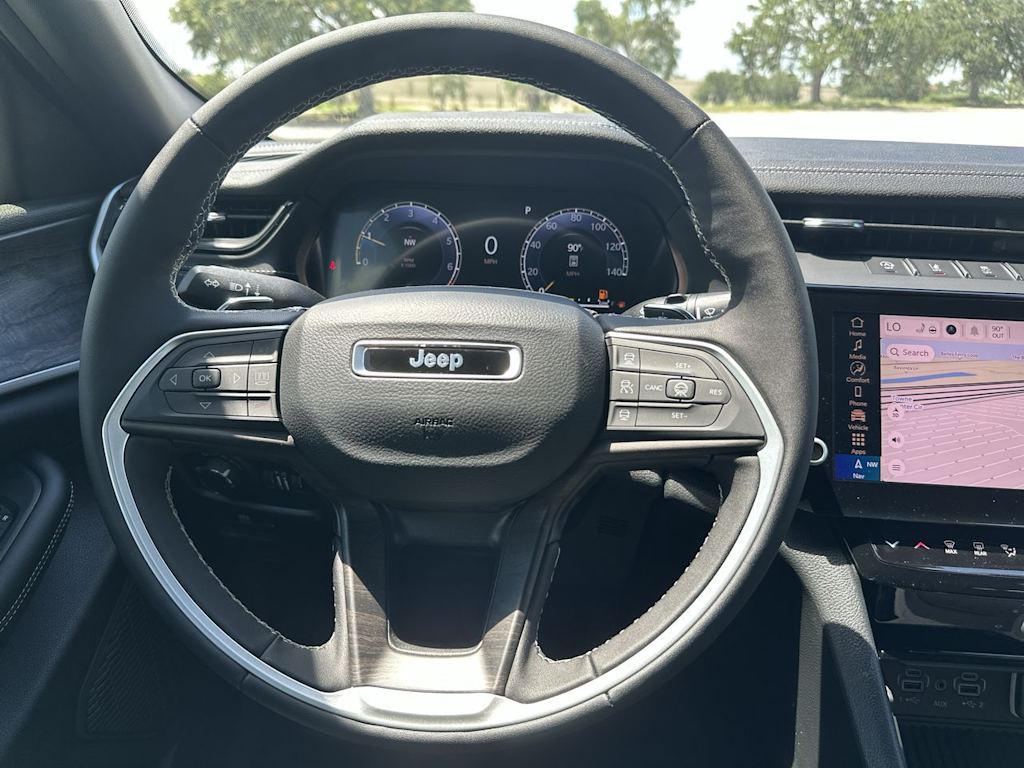Thumbnail: 2026 Jeep Grand Cherokee - 9