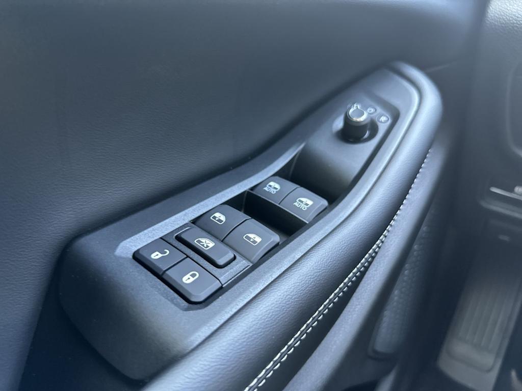 Thumbnail: 2026 Jeep Grand Cherokee - 23