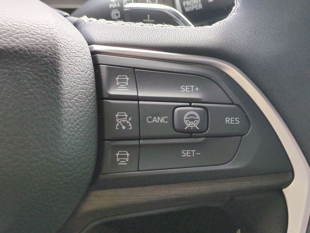 Thumbnail: 2026 Jeep Grand Cherokee - 32
