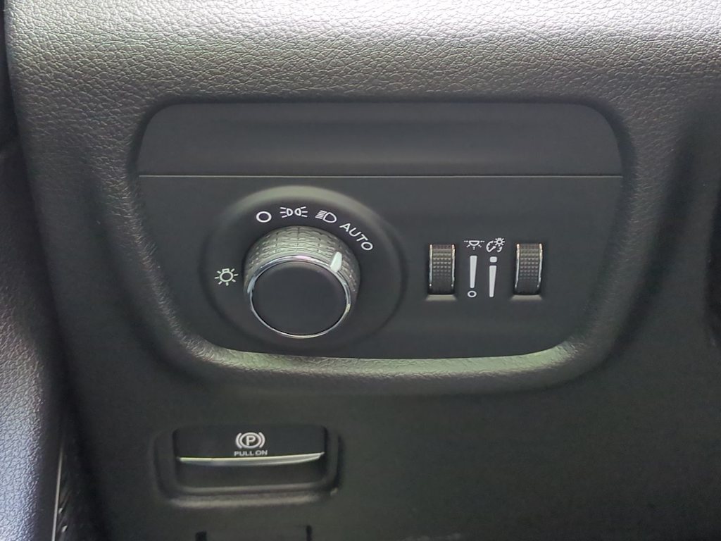 Thumbnail: 2026 Jeep Grand Cherokee - 27