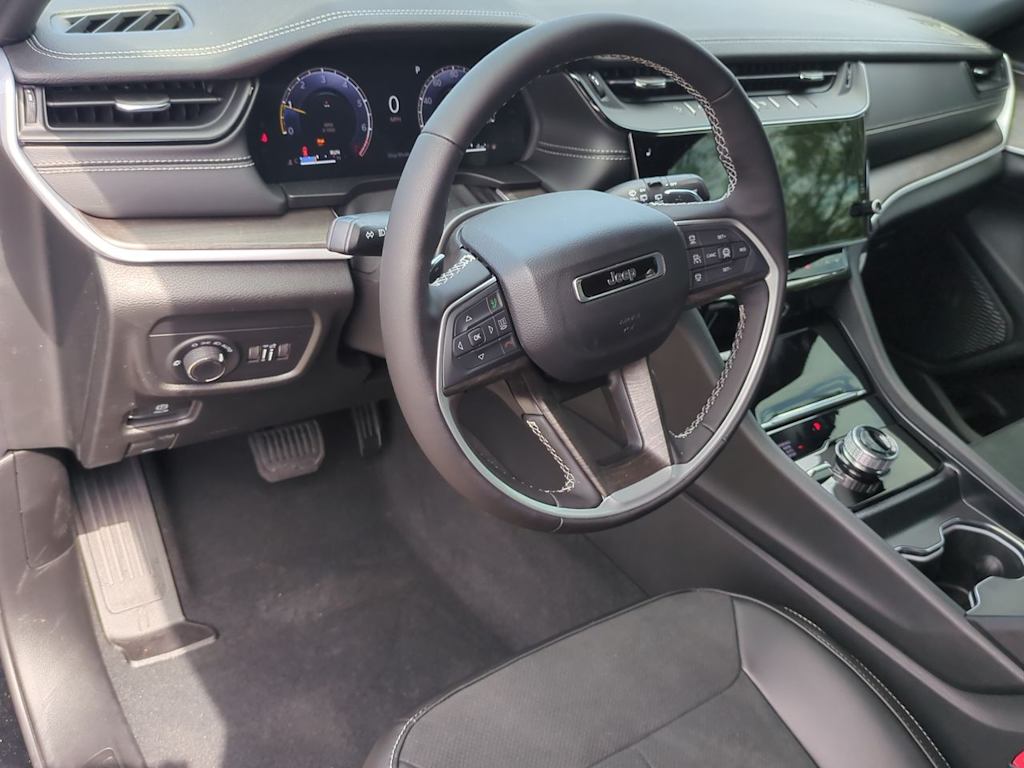Thumbnail: 2026 Jeep Grand Cherokee - 2