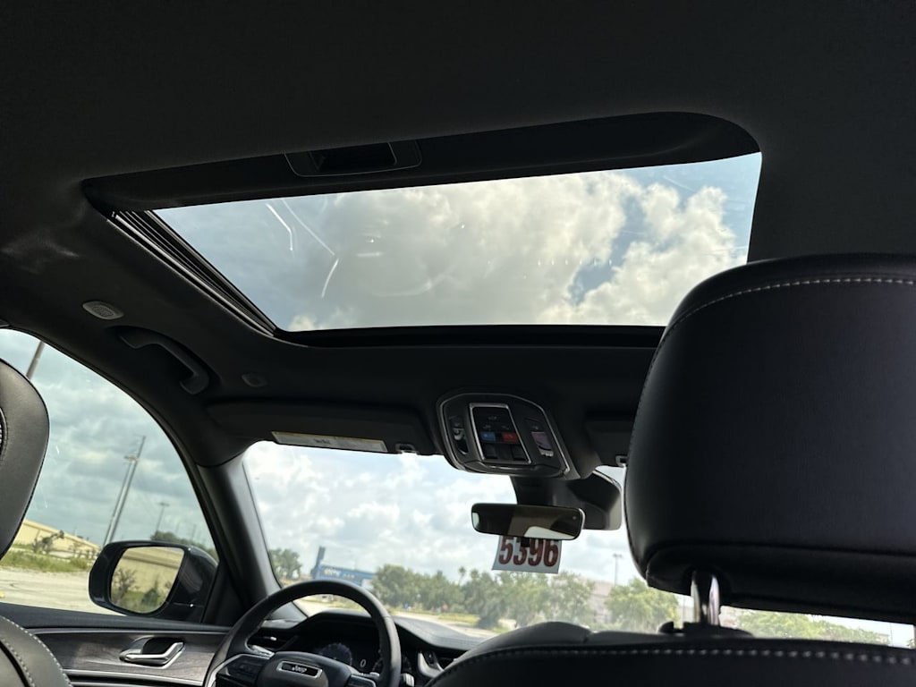 Thumbnail: 2026 Jeep Grand Cherokee - 29