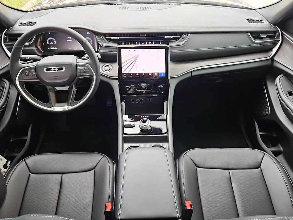 Thumbnail: 2025 Jeep Grand Cherokee - 9