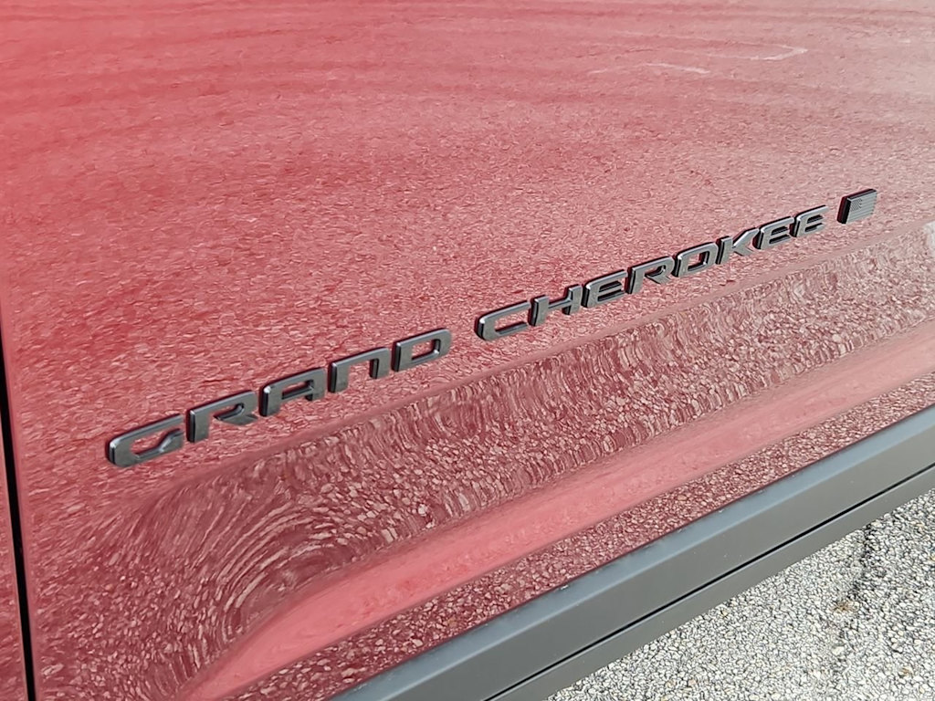 Thumbnail: 2025 Jeep Grand Cherokee - 23