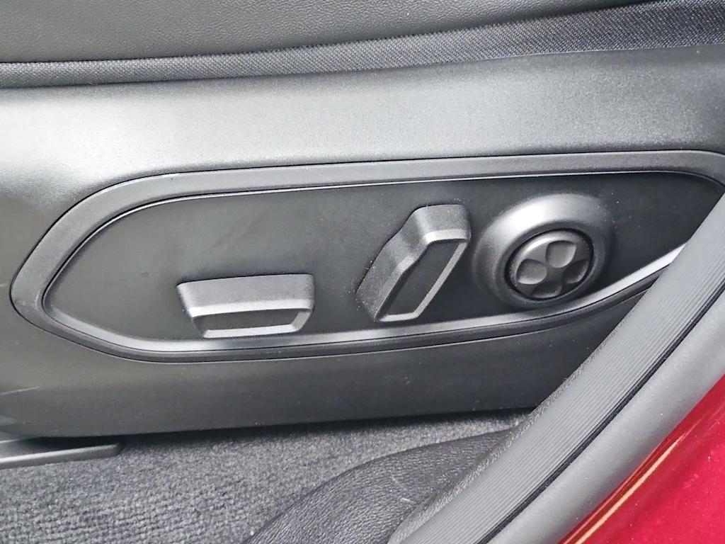 Thumbnail: 2025 Jeep Grand Cherokee - 24