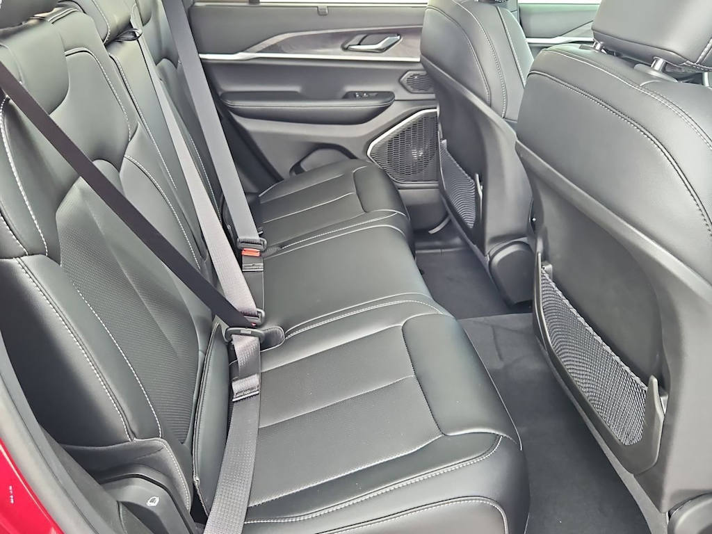 Thumbnail: 2025 Jeep Grand Cherokee - 27