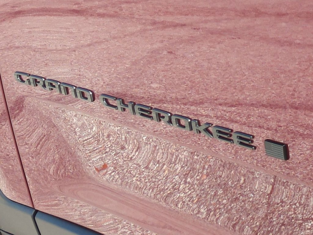 Thumbnail: 2025 Jeep Grand Cherokee - 7
