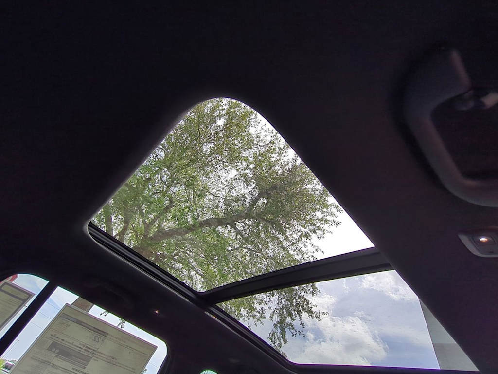 Thumbnail: 2025 Jeep Grand Cherokee - 30